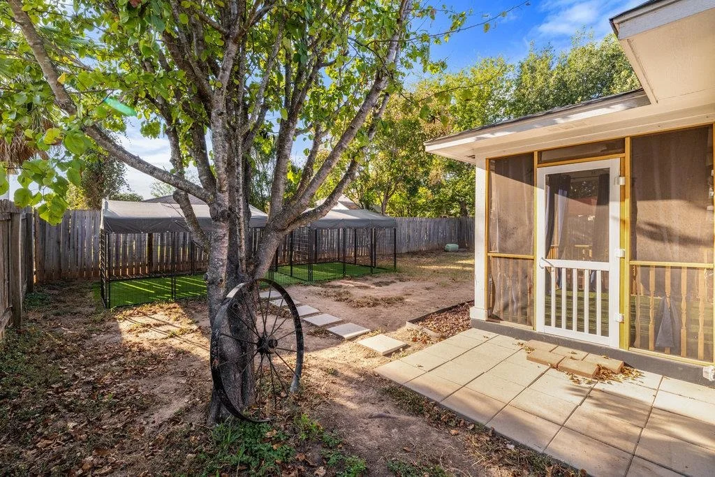 Photo of 222 Bryant DR