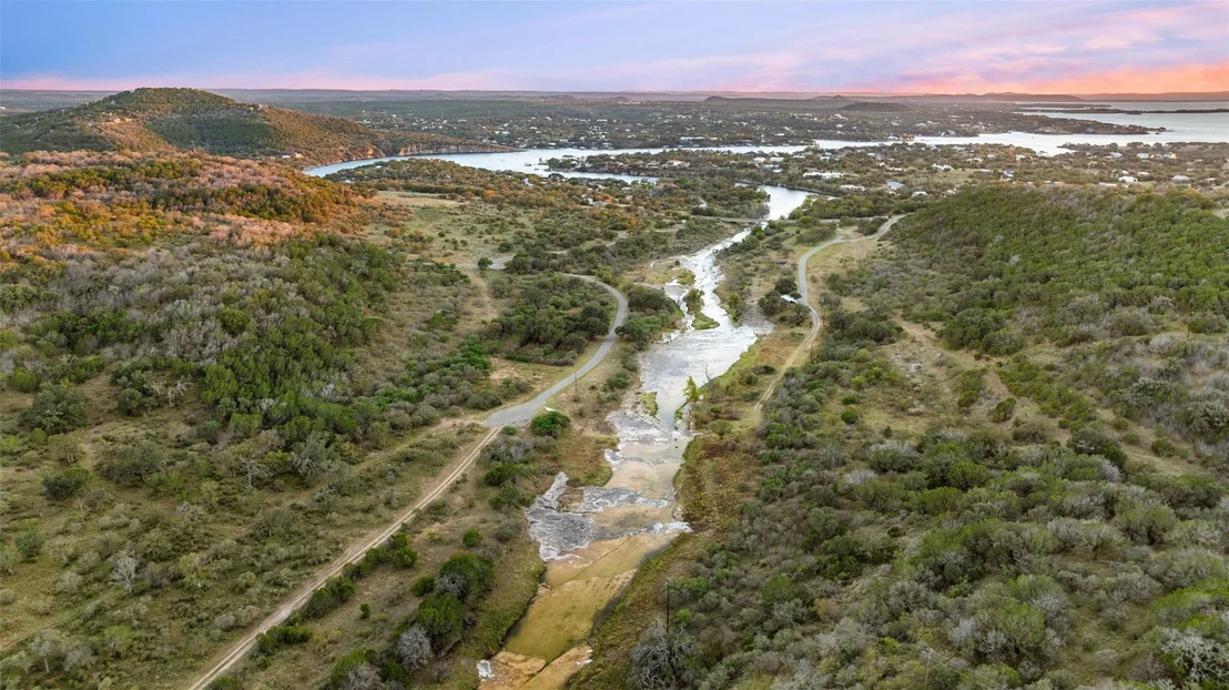 Photo of 2037 Wolf Creek Ranch RD