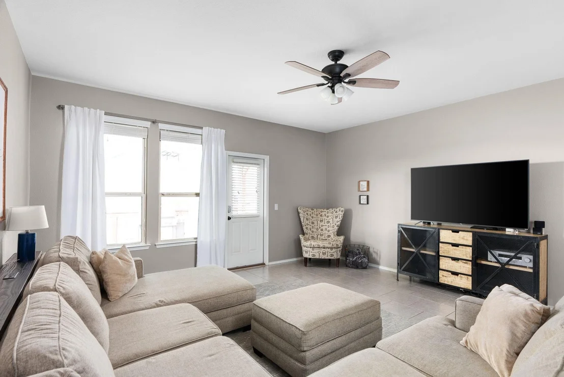 Photo of 7005 Longford TRL