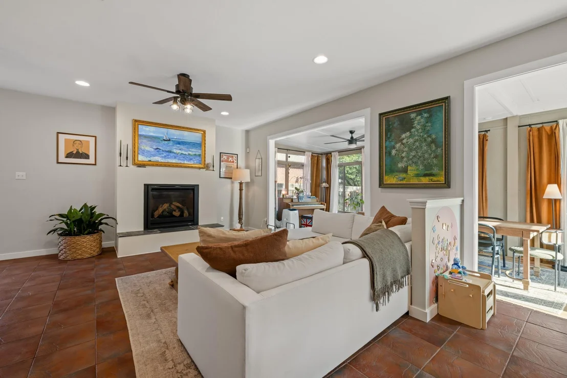 Photo of 4624 Hoffman DR