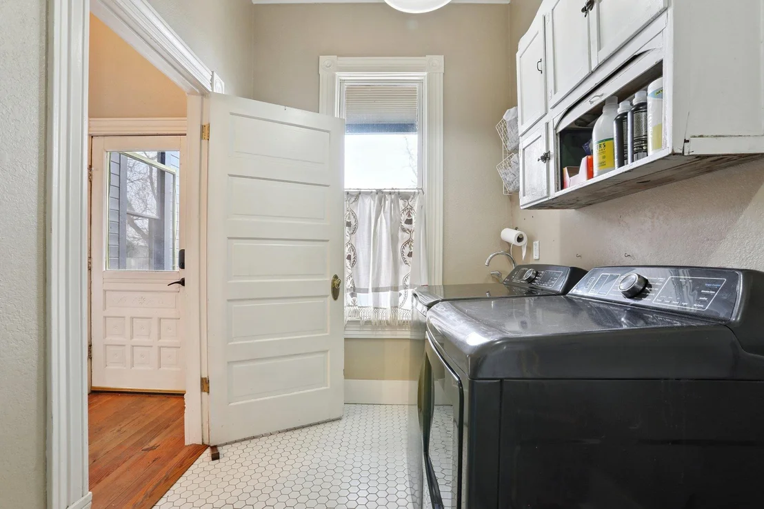 Photo of 109 Taylor RD