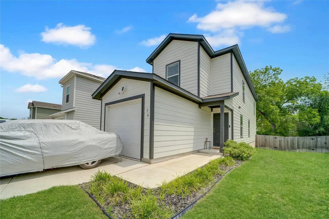 Photo of 36 Trinity CIR