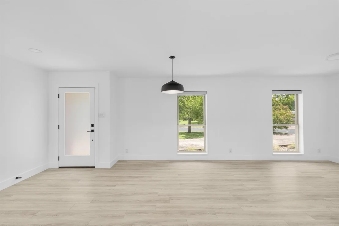 Photo of 7002 Whispering Creek DR