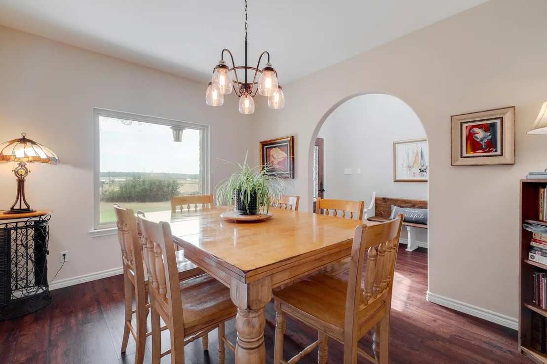 Photo of 1200 County Road 233
