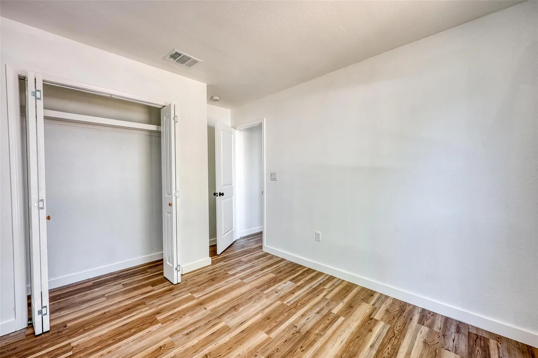 Photo of 4905 Nesting WAY