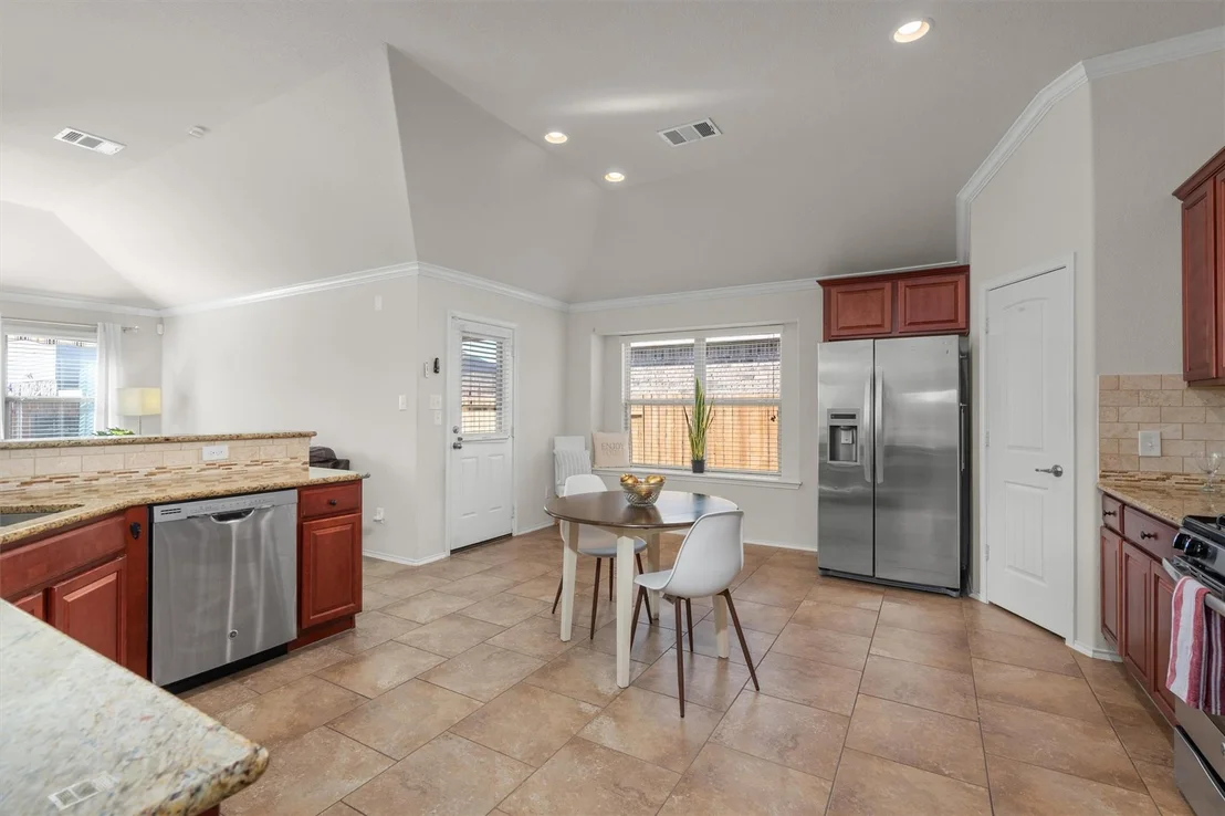 Photo of 334 Briar Park DR