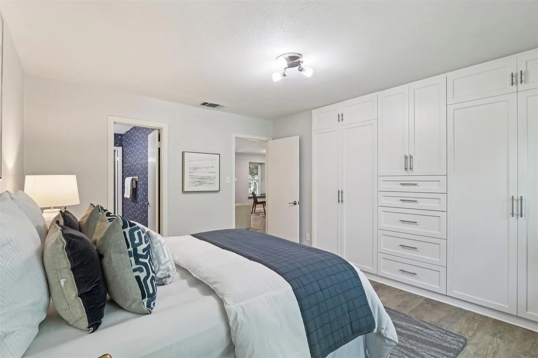 Photo of 7109 Dallas DR