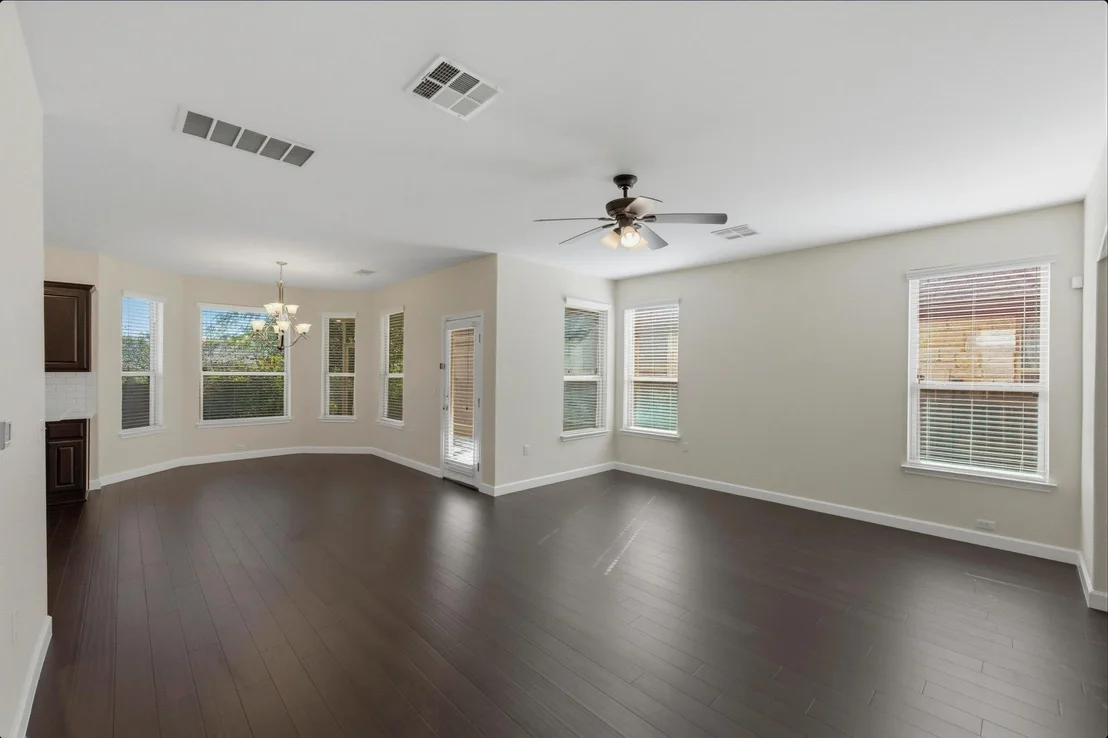 Photo of 9329 Alex LN
