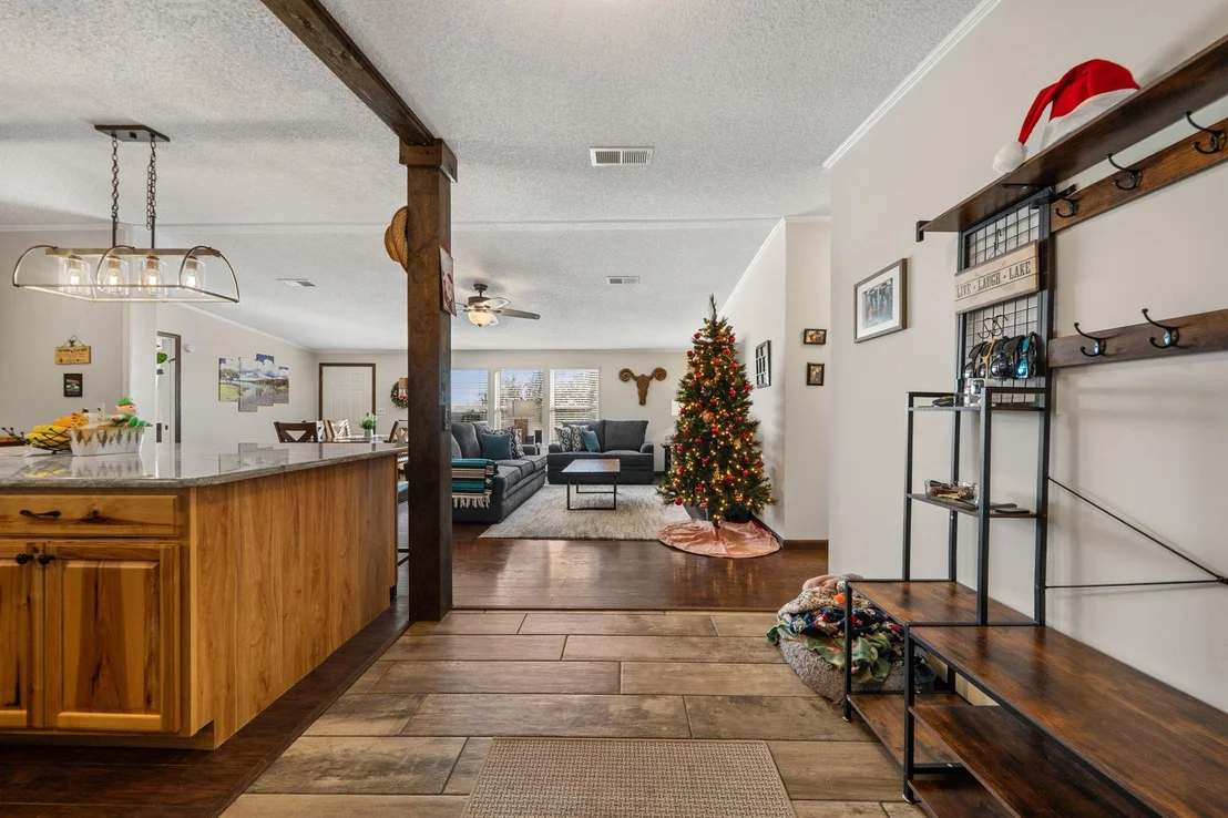 Photo of 28609 Paradise Manor DR