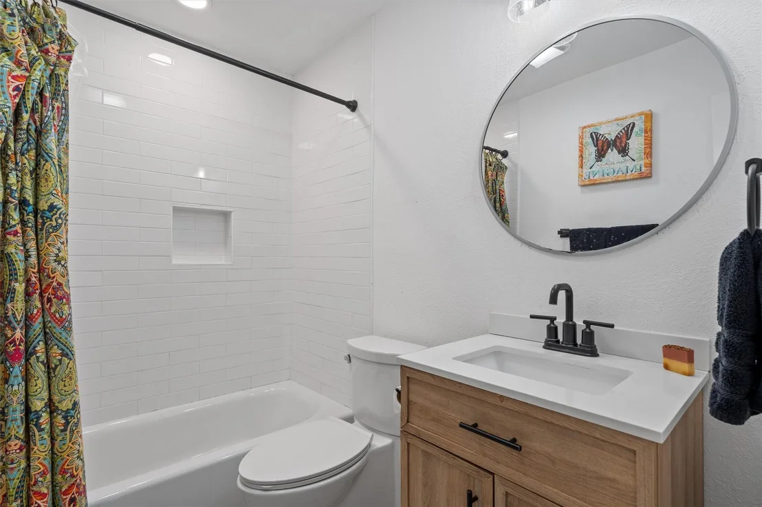 Photo of 705 Chestnut XING