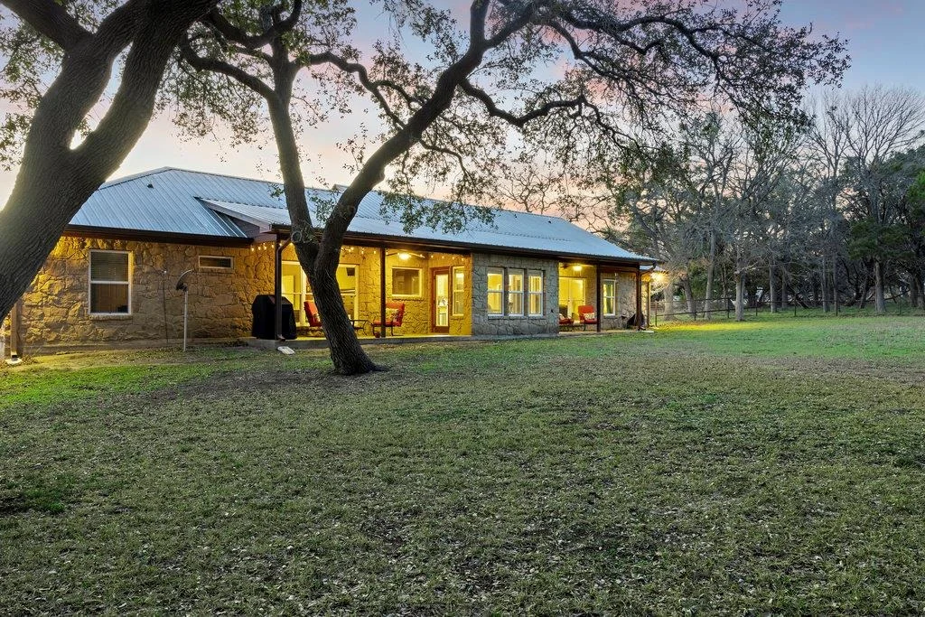 Photo of 1209 Shady Oaks