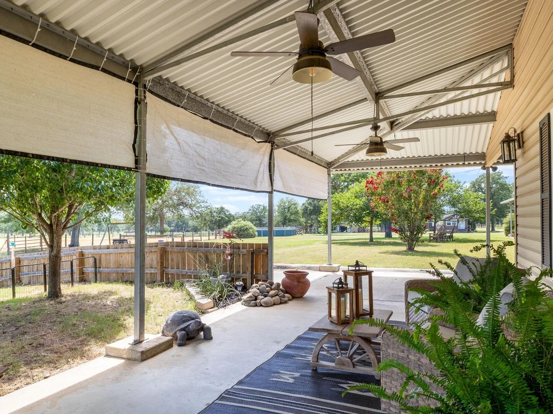 Photo of 2995 County Road 442