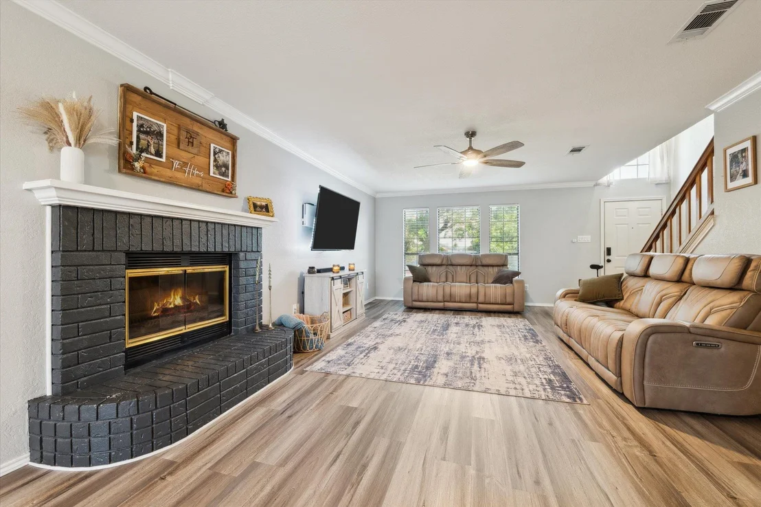 Photo of 315 Barber DR