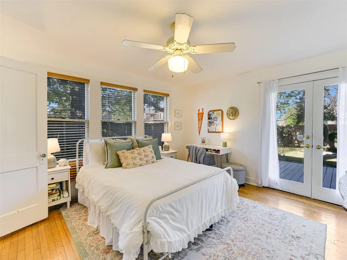 Photo of 4000 Avenue D