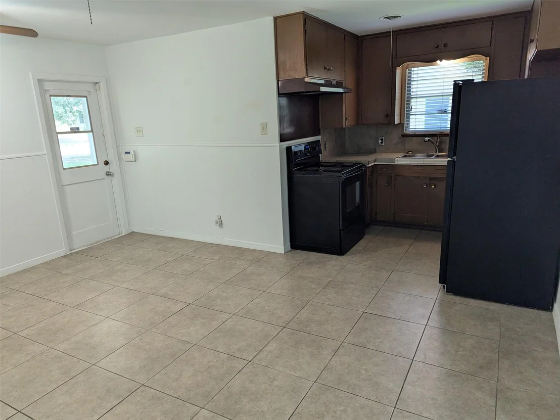 Photo of 8507 Contour DR