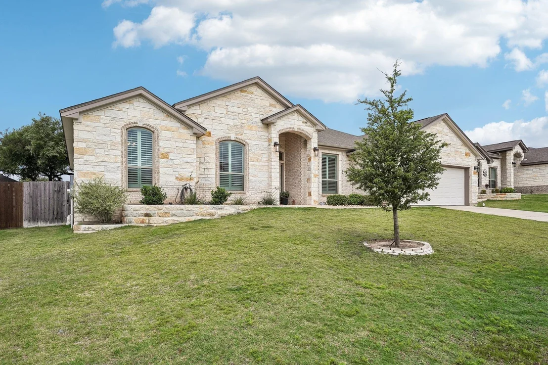 Photo of 3417 Waggoner DR