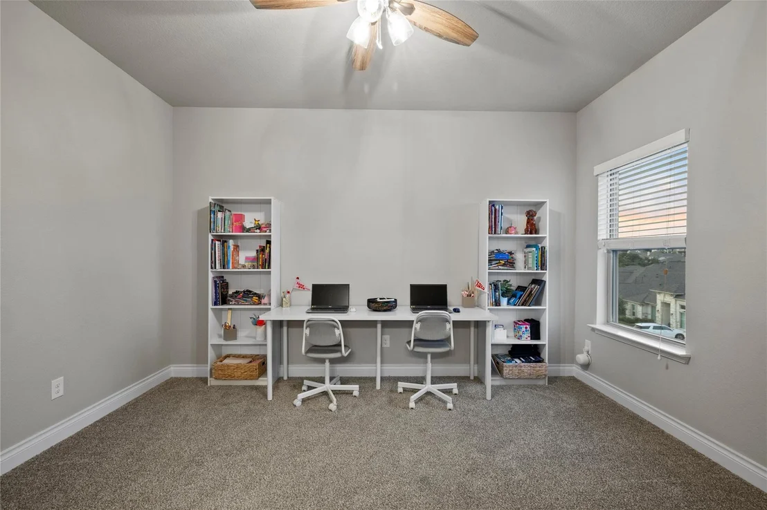 Photo of 177 Catani LOOP