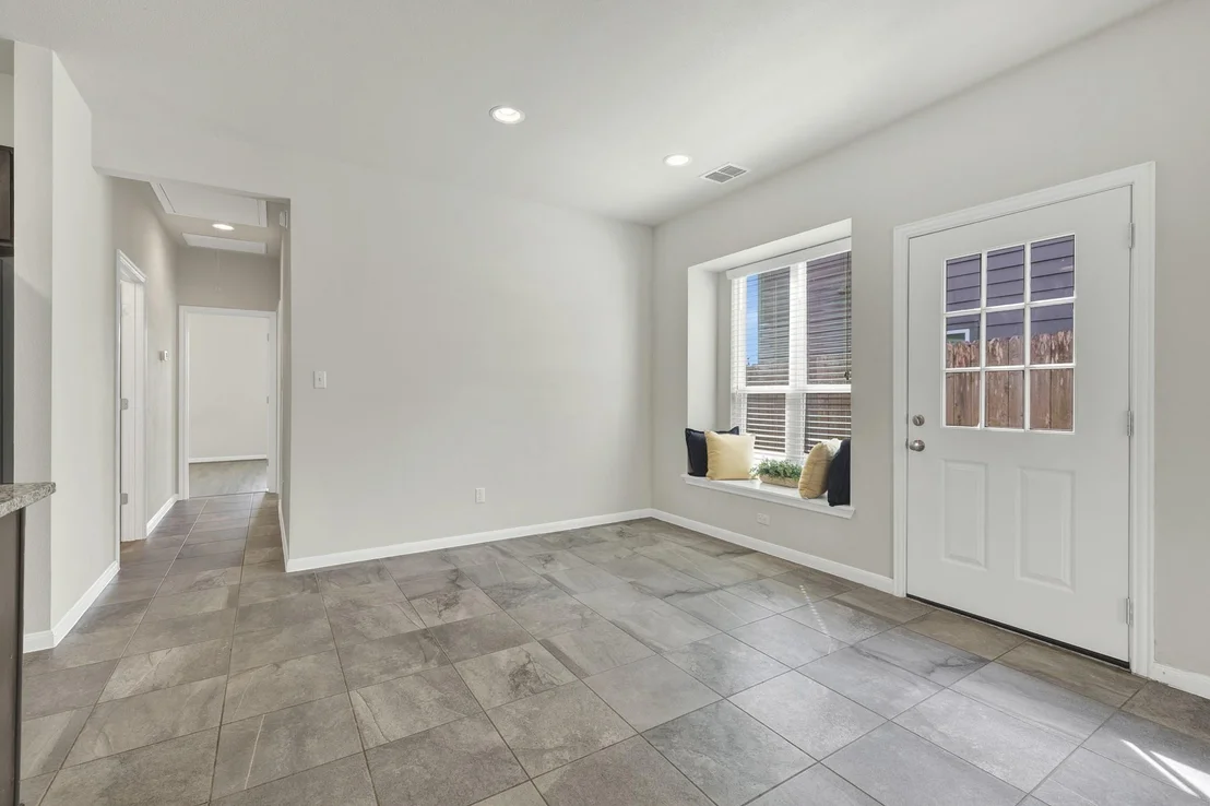 Photo of 109 Bosque DR