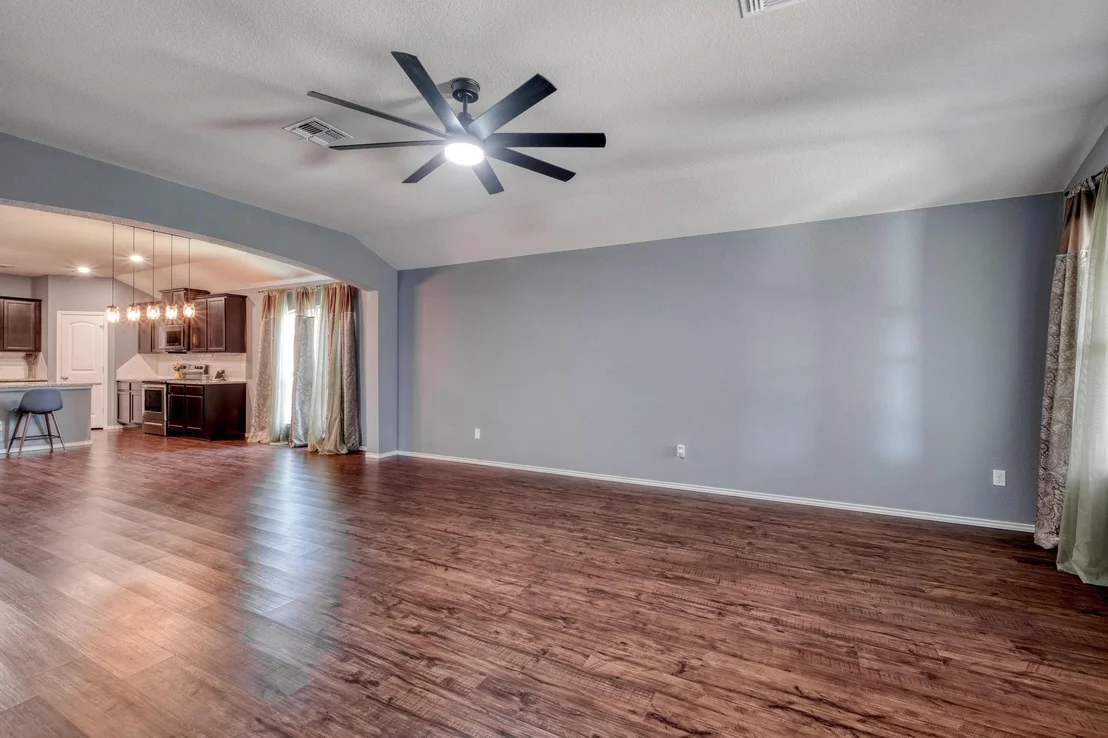 Photo of 125 Lillian DR
