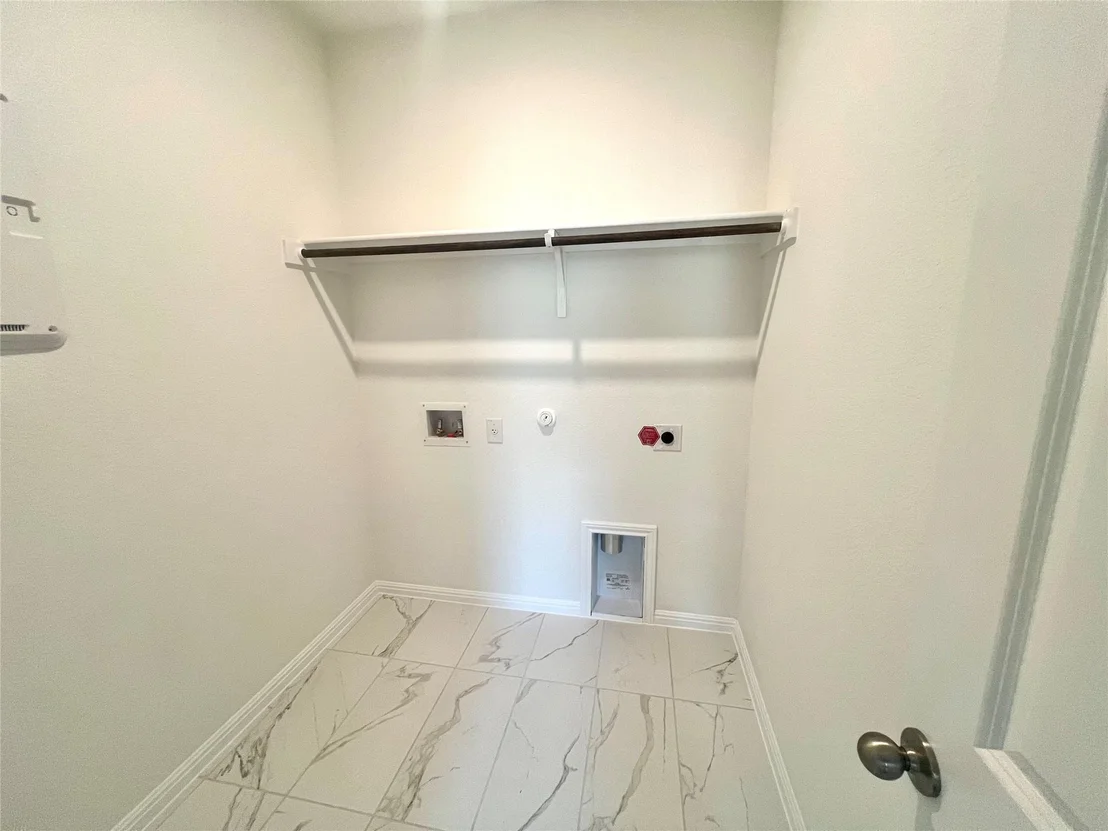 Photo of 343 Young ST