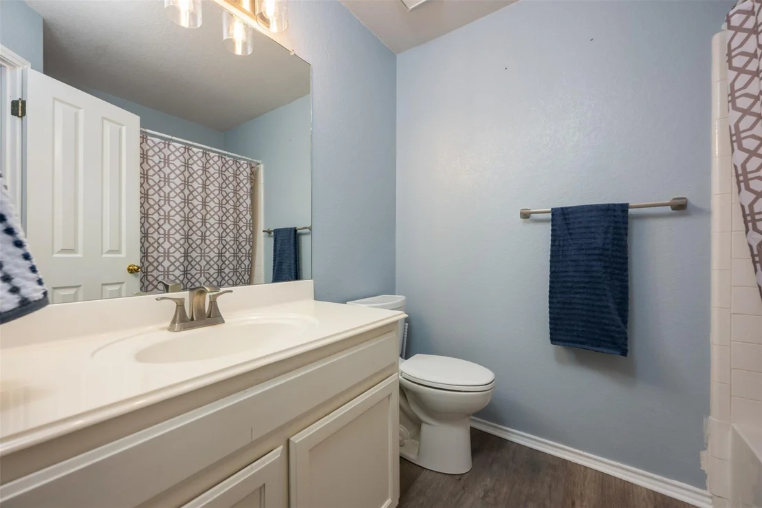 Photo of 1107 Sugarberry DR