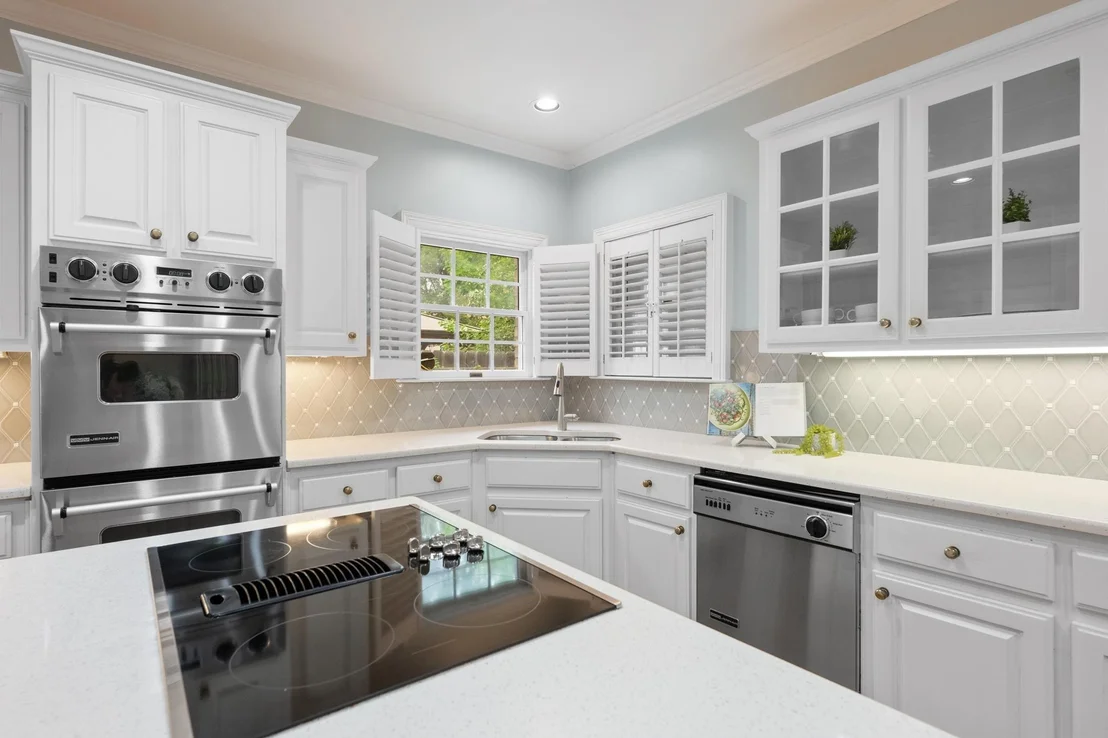 Photo of 10401 Pinehurst DR
