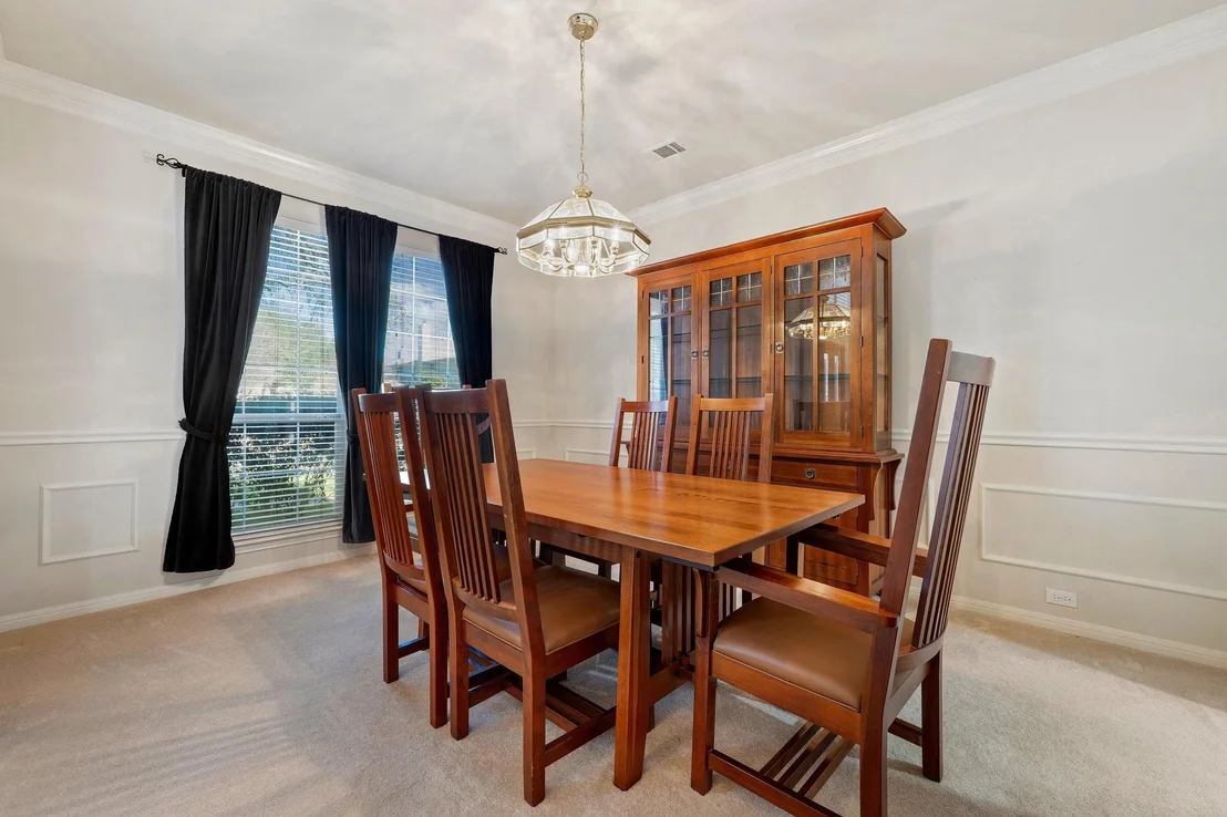 Photo of 8205 Crabtree DR