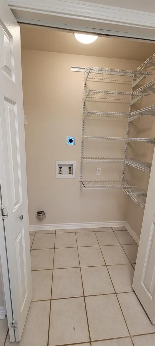 Photo of 195 Cardinal DR