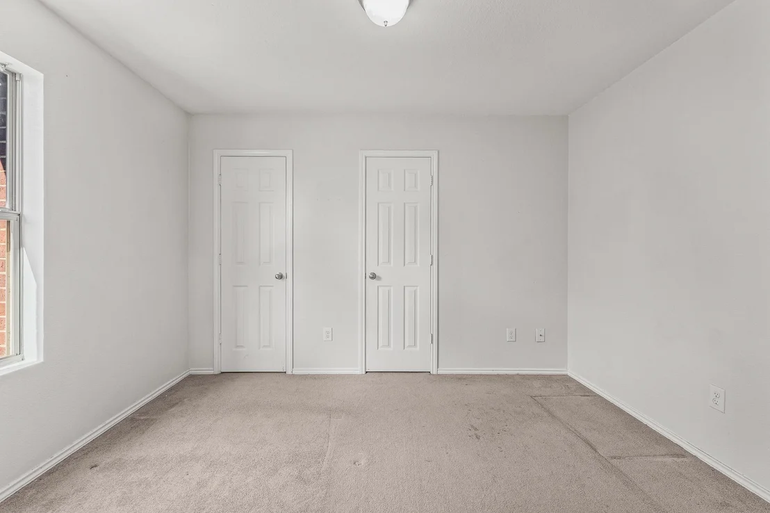 Photo of 308 Curtis DR