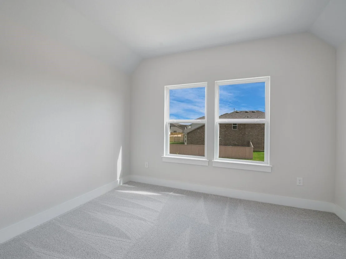 Photo of 298 Smithsonian LN