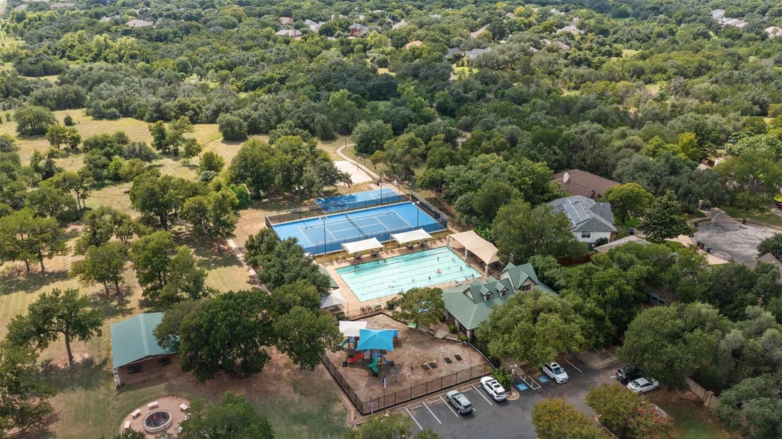 Photo of 4118 N Summercrest LOOP