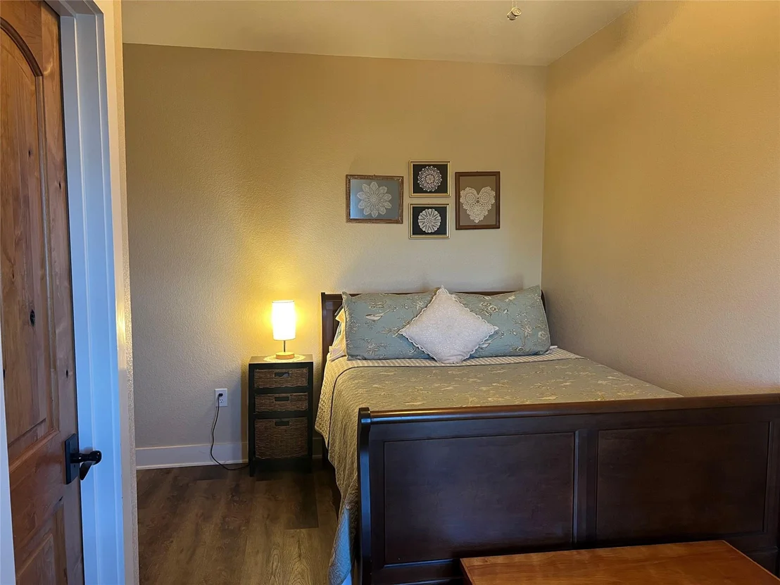 Photo of 4601 County Road 202