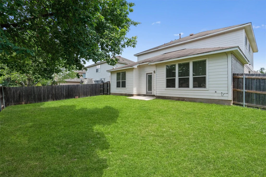 Photo of 198 Covent DR