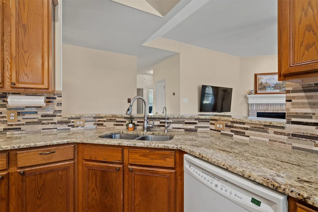 Photo of 418 Keenland DR