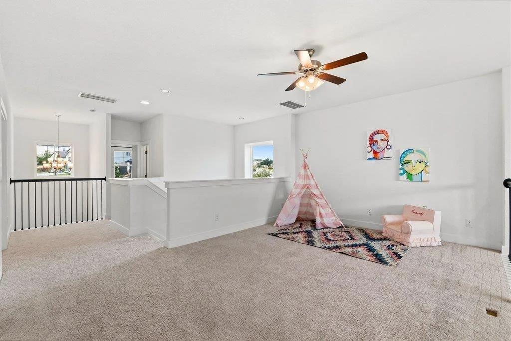 Photo of 305 Avena TRL