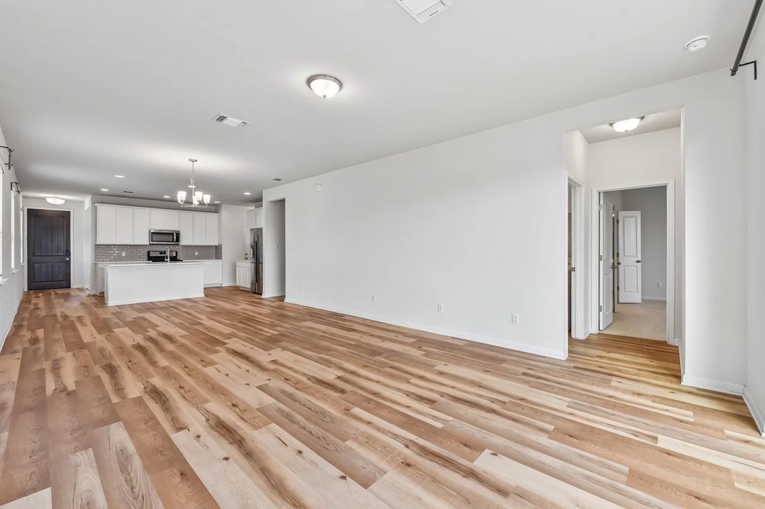 Photo of 128 Lacey Oak LOOP