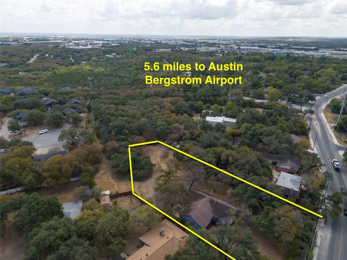 Photo of 3003 Burleson RD