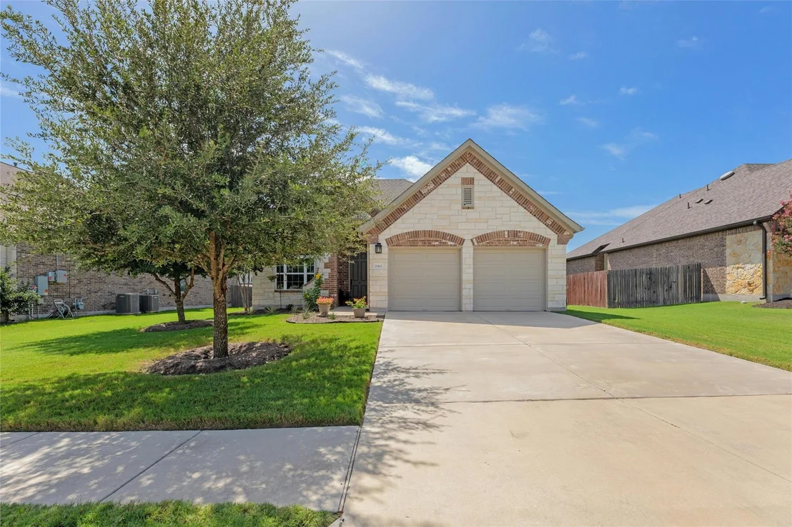 Photo of 21412 Merveil DR