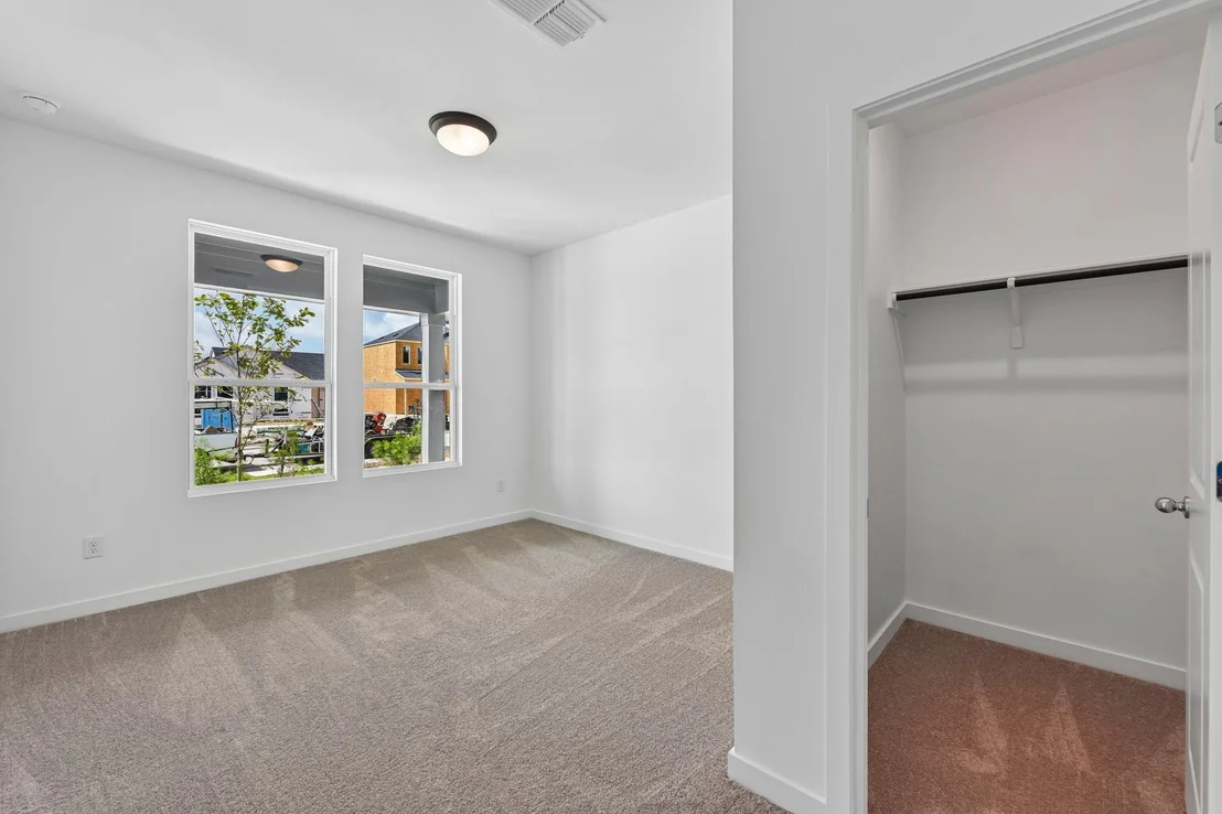 Photo of 310 Romans RD