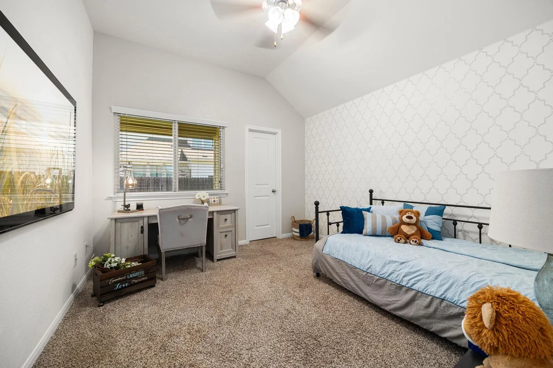 Photo of 18025 Lungo ST