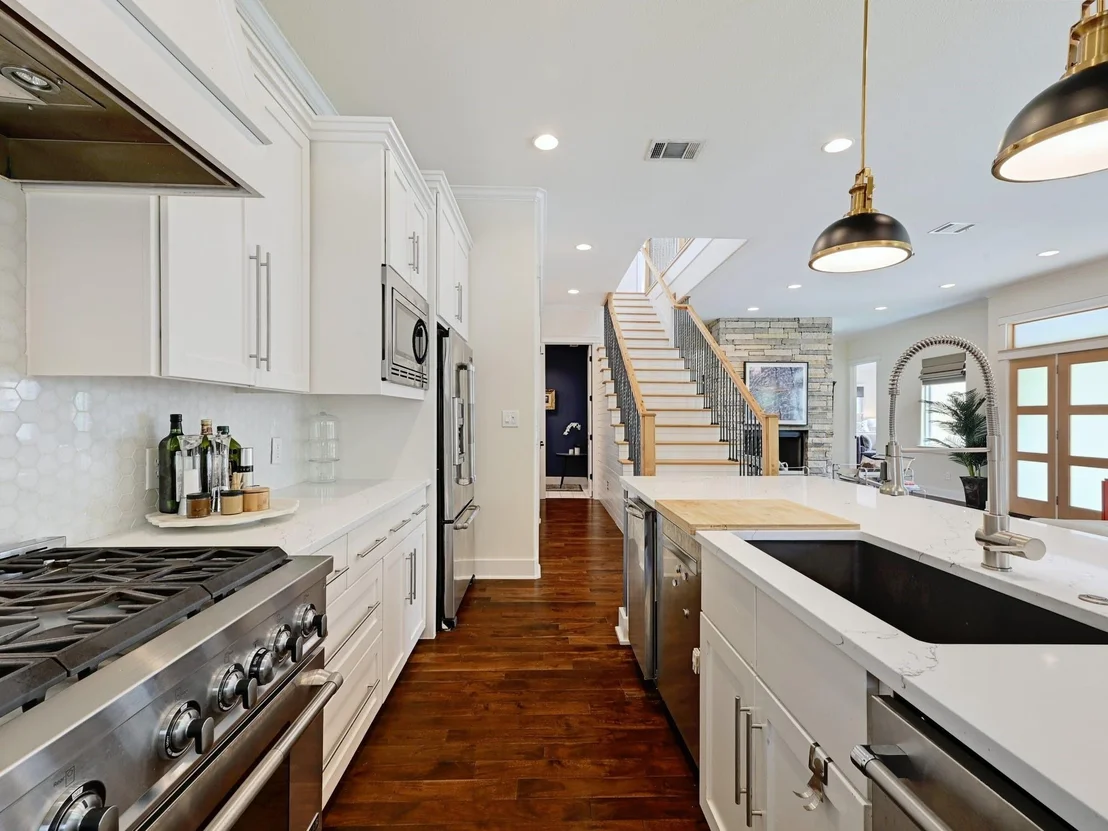 Photo of 2410 Quarry RD