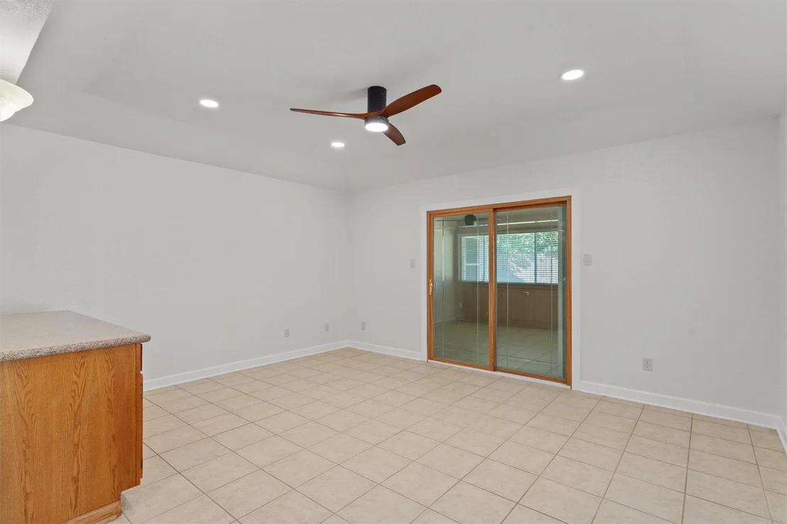 Photo of 531 Dennis DR