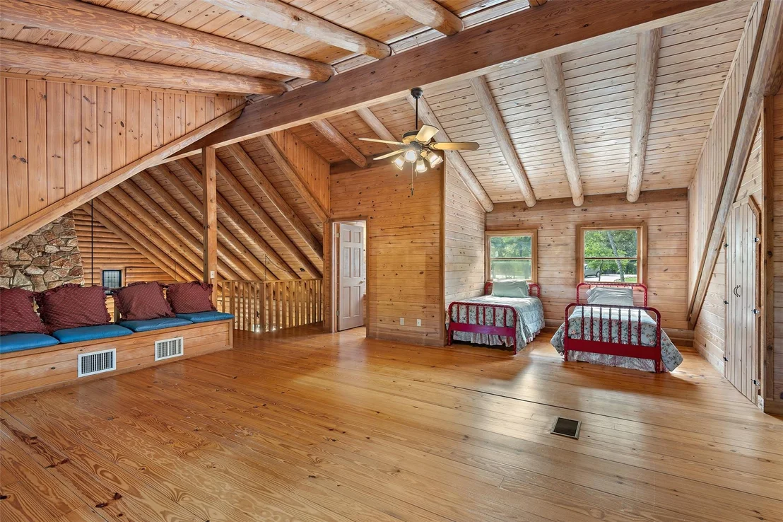 Photo of 301 Wilson Creek CIR