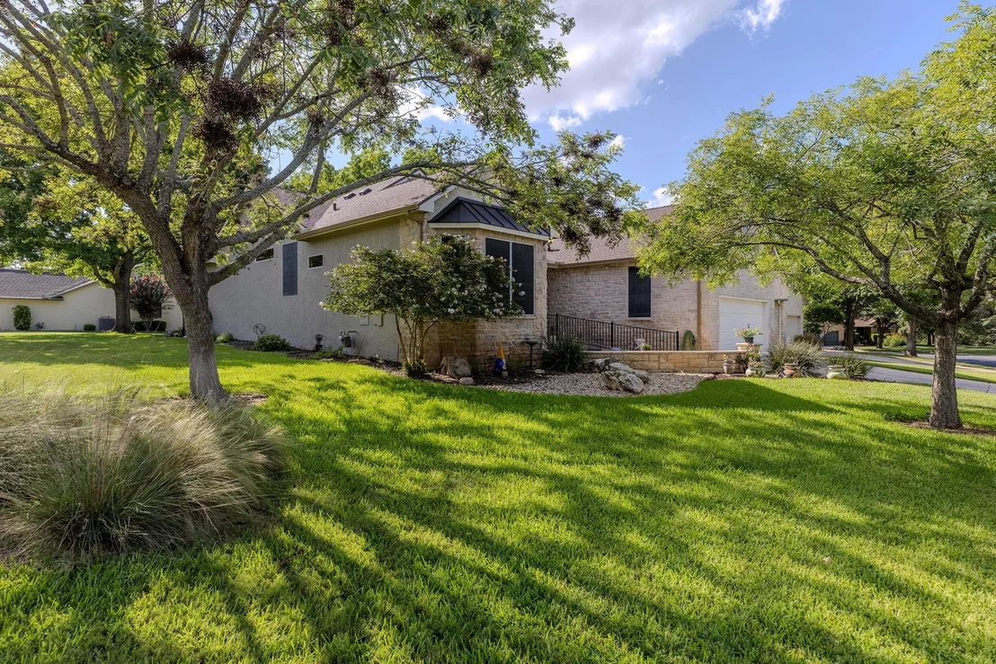 Photo of 101 Morning Glory CIR
