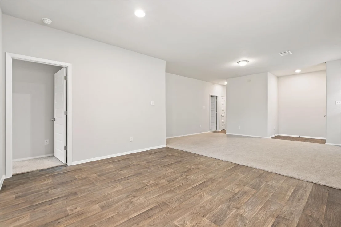 Photo of 129 Tall Grass DR