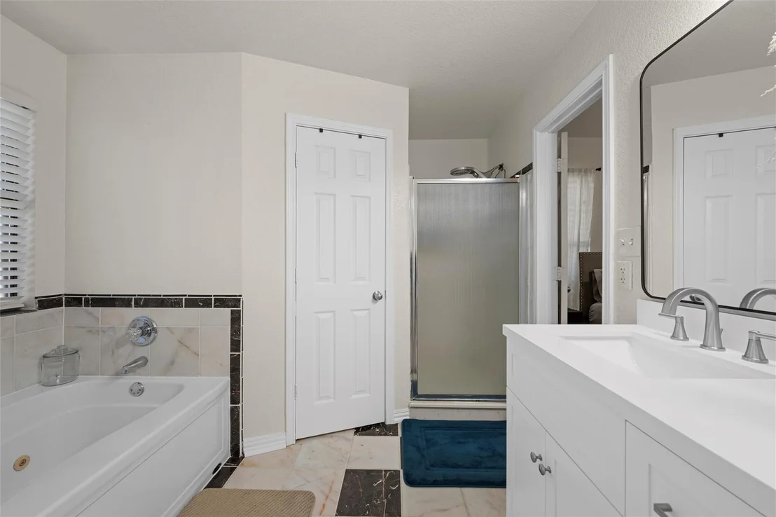 Photo of 4101 Barrington TRL
