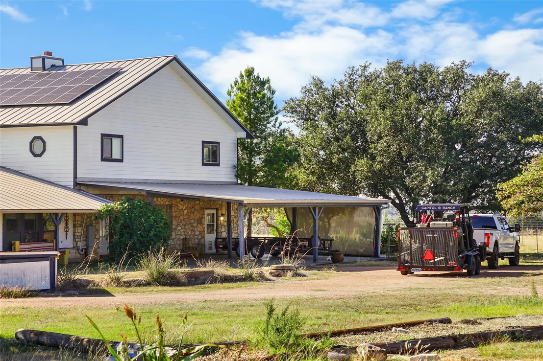 Photo of 6588 Starks RD
