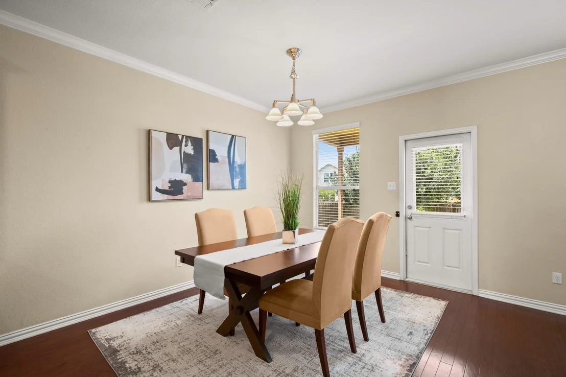Photo of 204 Carrington DR