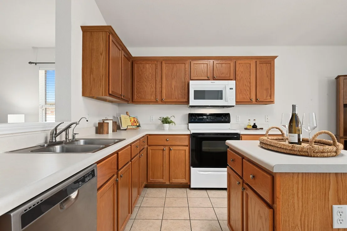 Photo of 204 Katherine WAY