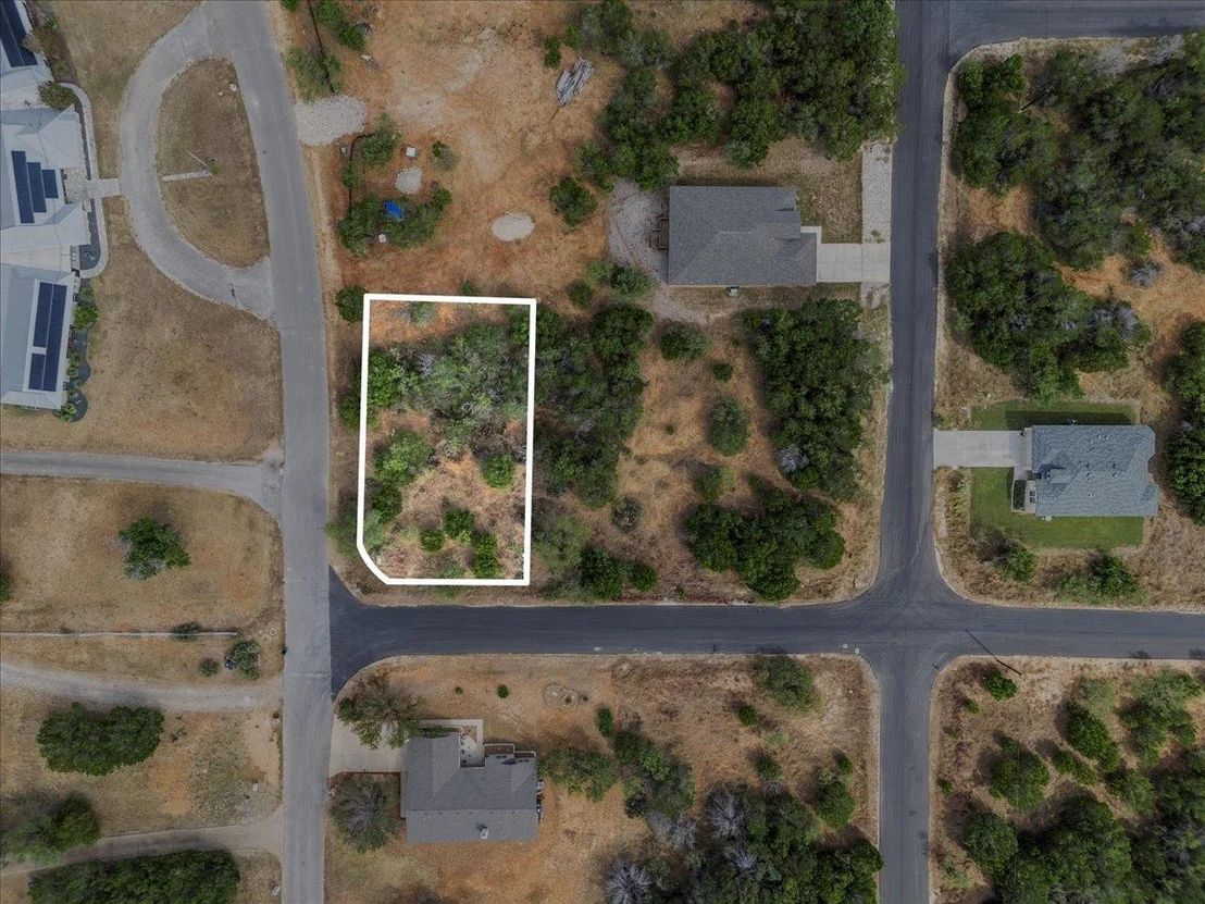 Photo of 21900 21902 21904 Osage LN